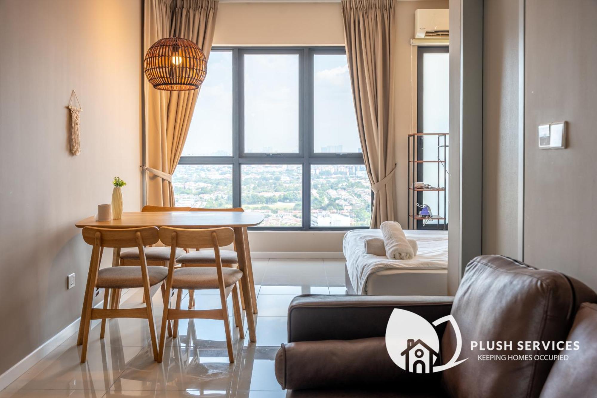 Highpark Suites At Petaling Jaya, Kelana Jaya By Plush エクステリア 写真