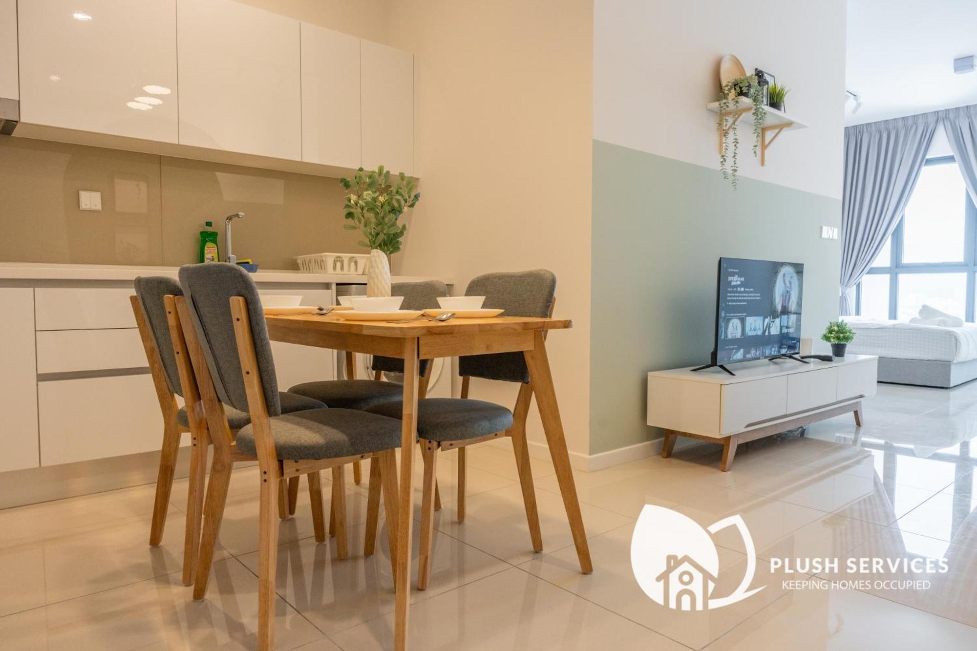 Highpark Suites At Petaling Jaya, Kelana Jaya By Plush エクステリア 写真