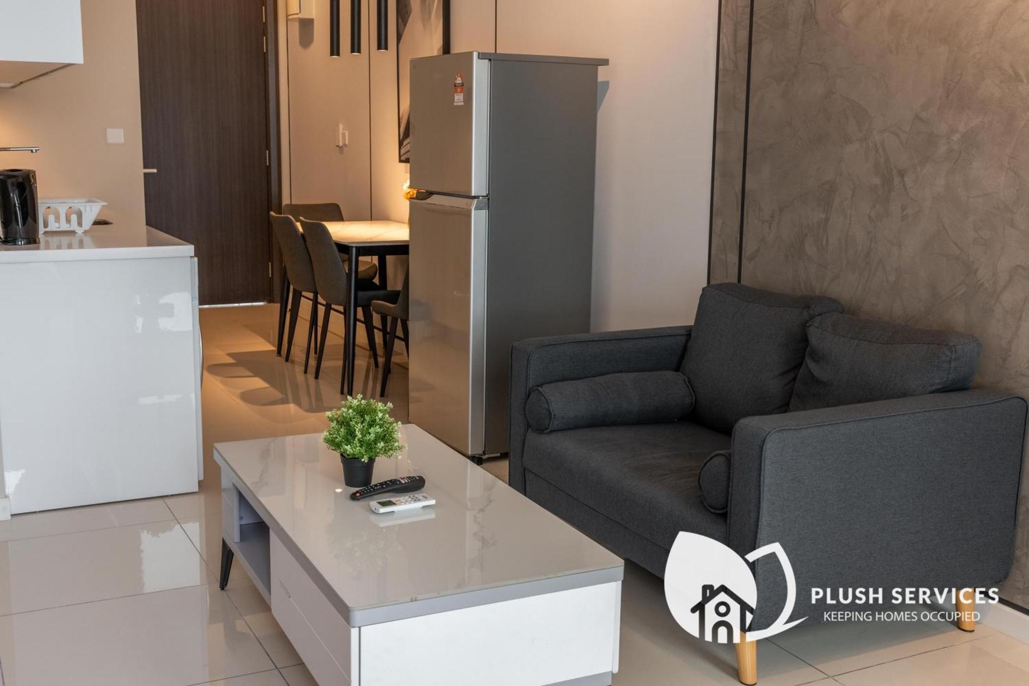 Highpark Suites At Petaling Jaya, Kelana Jaya By Plush エクステリア 写真